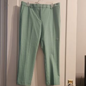 Ann Taylor Light Green Pants. Ankle Length. Size 12.